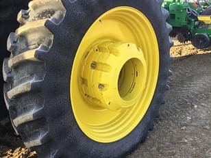 Main image John Deere 8R 370 3