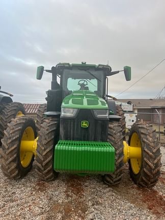 2023 John Deere 8R 370 Equipment Image0