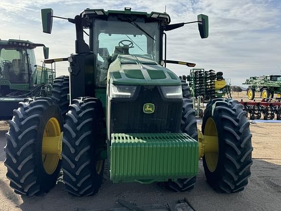 Image of John Deere 8R 370 equipment image 2