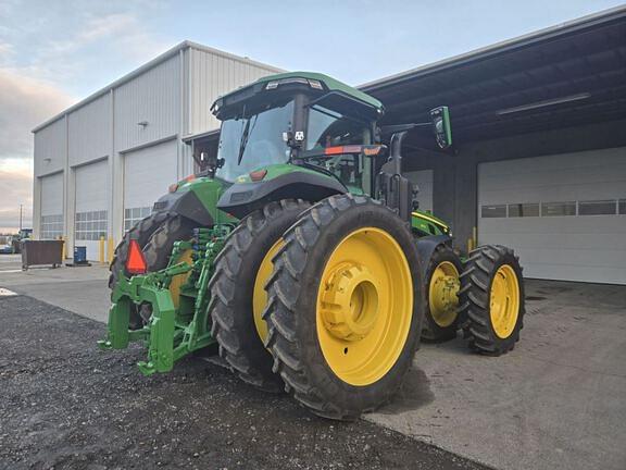 Image of John Deere 8R 370 equipment image 4