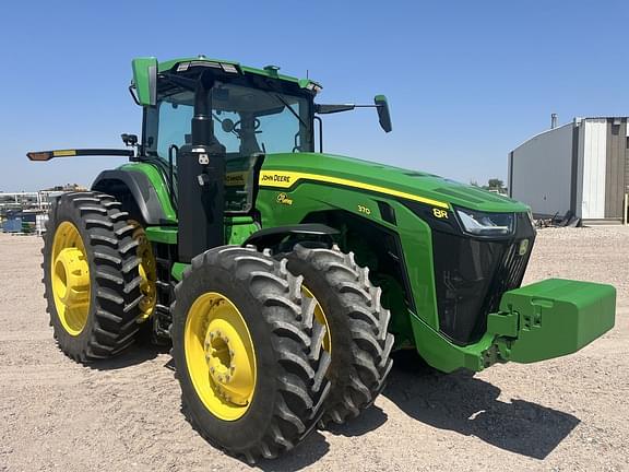 Image of John Deere 8R 370 equipment image 2