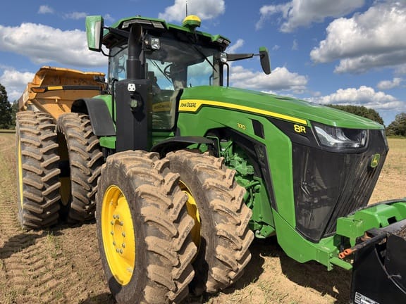 2023 John Deere 8R 370 Equipment Image0