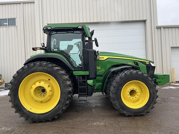 Image of John Deere 8R 370 equipment image 1