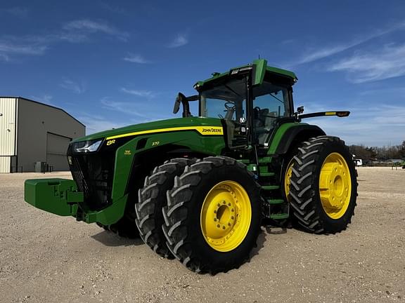 Image of John Deere 8R 370 Primary image