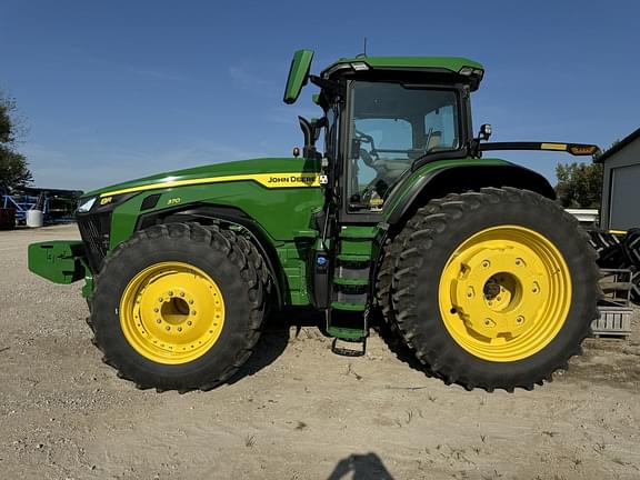 Image of John Deere 8R 370 Primary image