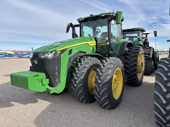 Image of John Deere 8R 370 equipment image 1