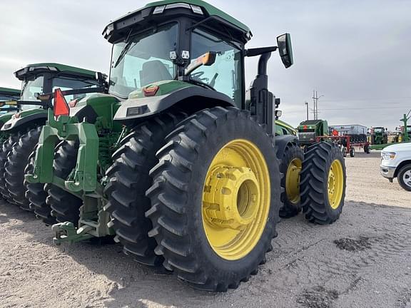 Image of John Deere 8R 370 equipment image 2