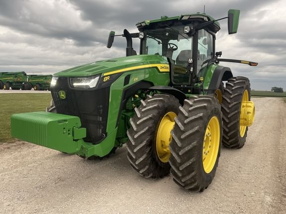 2023 John Deere 8R 370 Equipment Image0