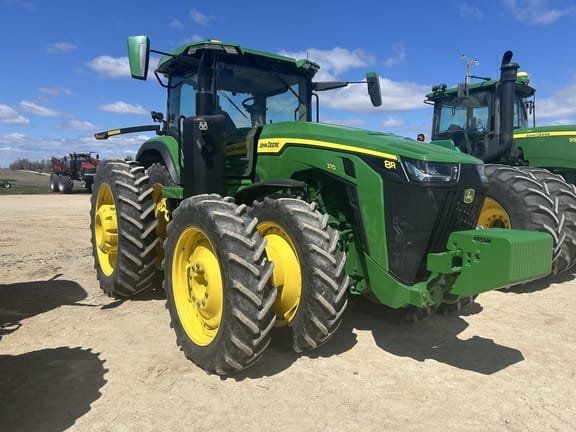 2023 John Deere 8R 370 Equipment Image0