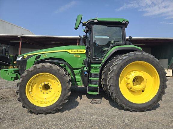 Image of John Deere 8R 370 equipment image 1