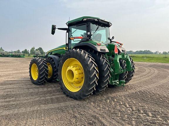 Image of John Deere 8R 370 equipment image 2
