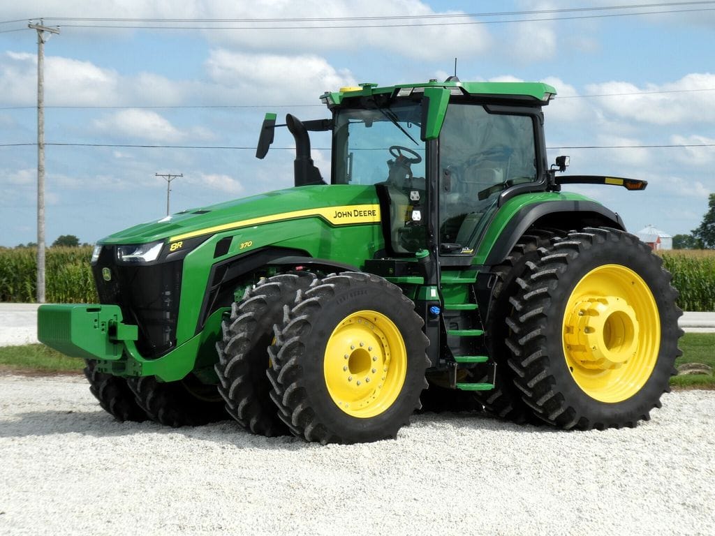 Main image John Deere 8R 370
