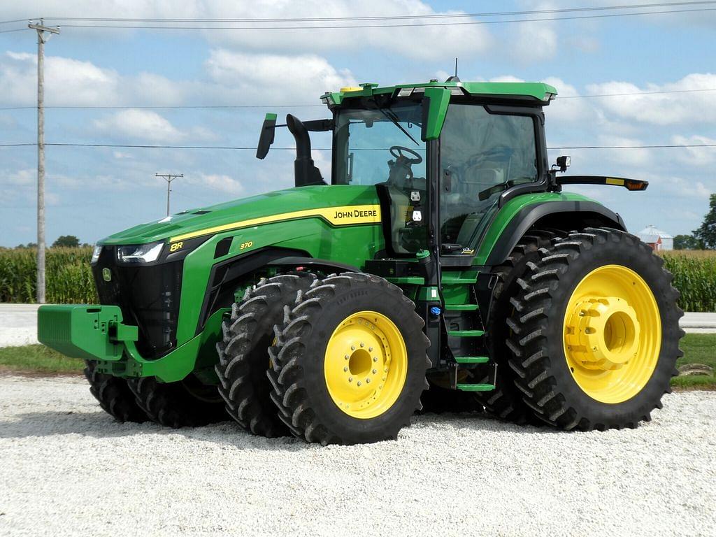 Image of John Deere 8R 370 Primary image