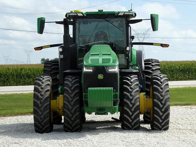 Image of John Deere 8R 370 equipment image 3