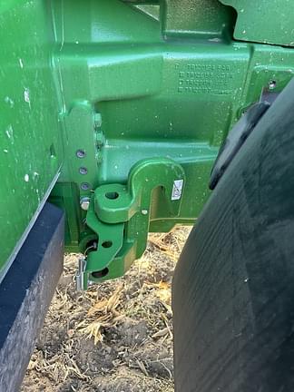 Image of John Deere 8R 370 equipment image 3