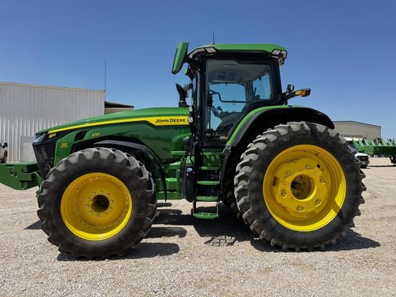 Image of John Deere 8R 370 equipment image 1