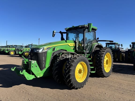 2023 John Deere 8R 370 Equipment Image0