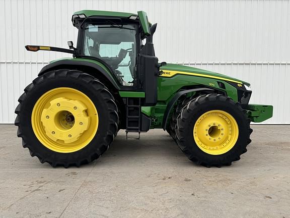 Image of John Deere 8R 370 equipment image 1