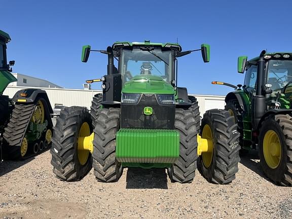 Image of John Deere 8R 370 equipment image 2