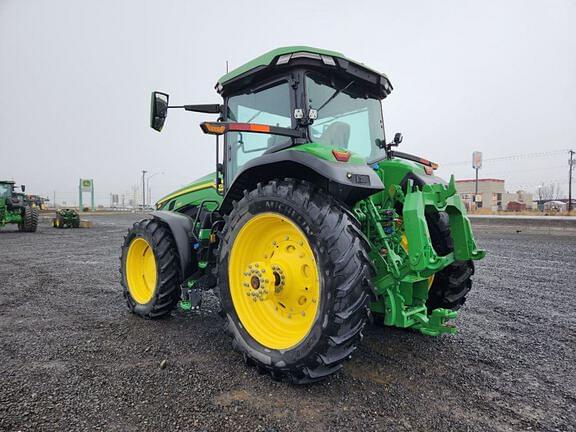 Image of John Deere 8R 370 equipment image 4