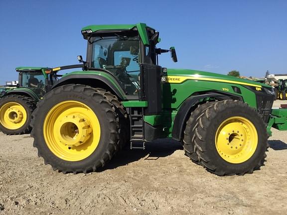 Image of John Deere 8R 370 Primary image