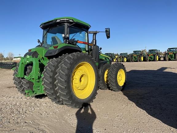 Image of John Deere 8R 370 equipment image 1