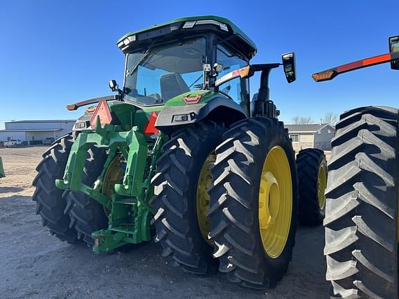 Image of John Deere 8R 370 equipment image 3