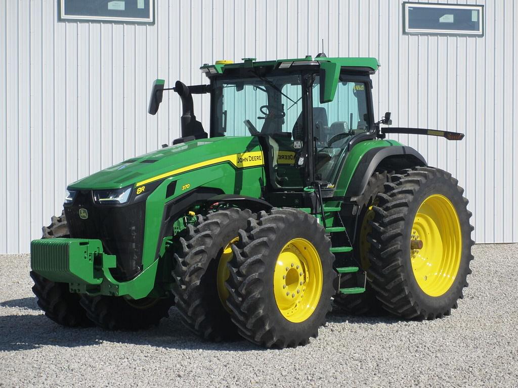 Image of John Deere 8R 370 Primary image