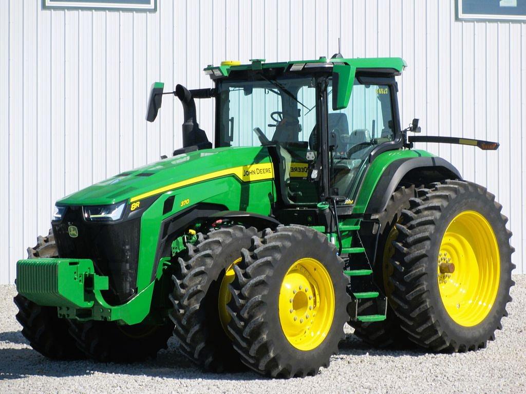 Image of John Deere 8R 370 Primary image