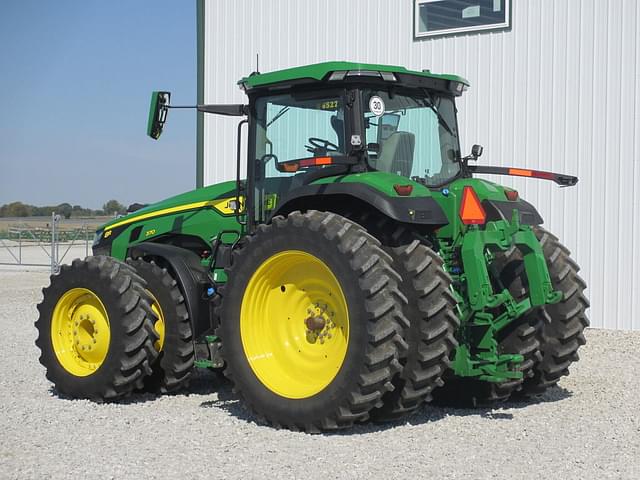 Image of John Deere 8R 370 equipment image 3