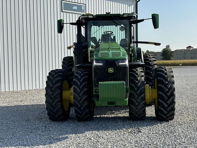 Image of John Deere 8R 370 equipment image 4