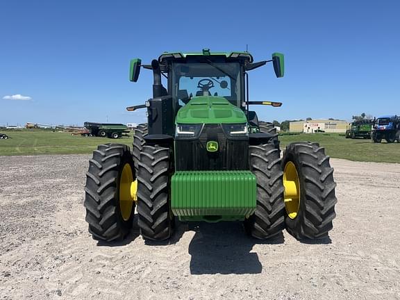 Image of John Deere 8R 370 equipment image 2