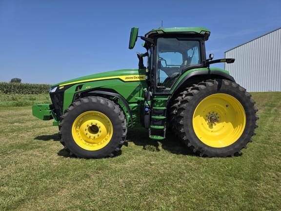 Image of John Deere 8R 370 equipment image 1
