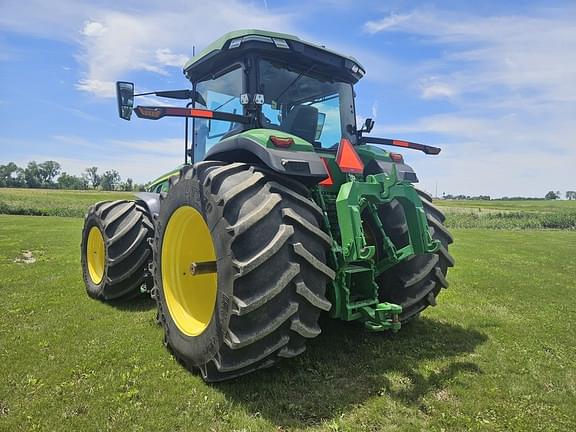 Image of John Deere 8R 370 equipment image 3