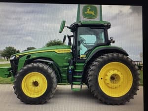 2023 John Deere 8R 370 Image