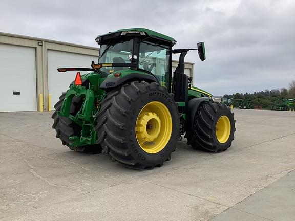 Image of John Deere 8R 370 equipment image 4