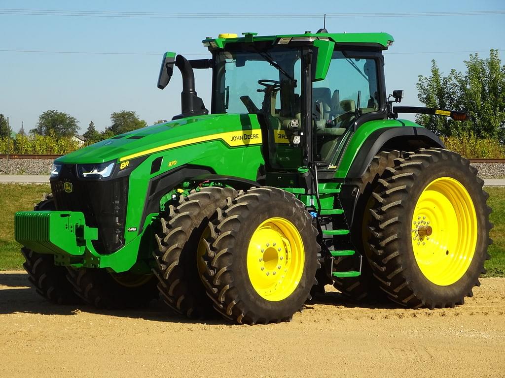 Image of John Deere 8R 370 Primary image