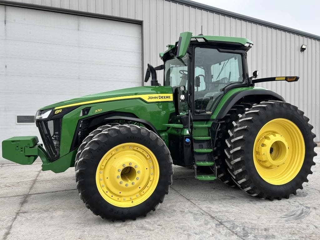 Image of John Deere 8R 370 Primary image