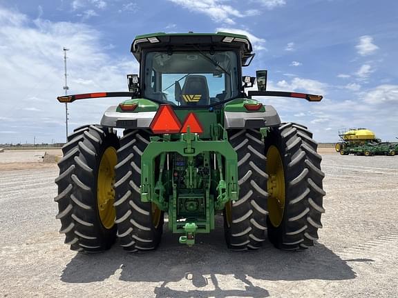 Image of John Deere 8R 370 equipment image 3