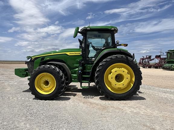 Image of John Deere 8R 370 equipment image 1