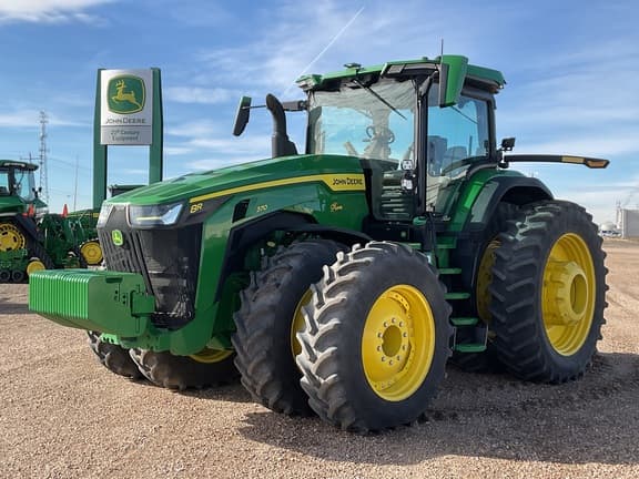 Image of John Deere 8R 370 equipment image 1