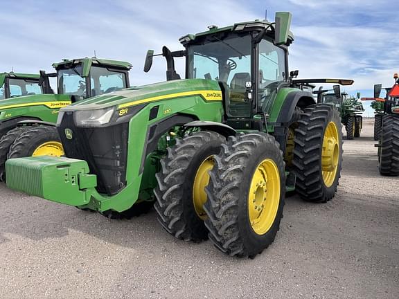 Image of John Deere 8R 370 equipment image 2