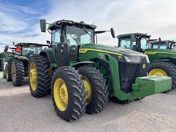 Image of John Deere 8R 370 equipment image 1