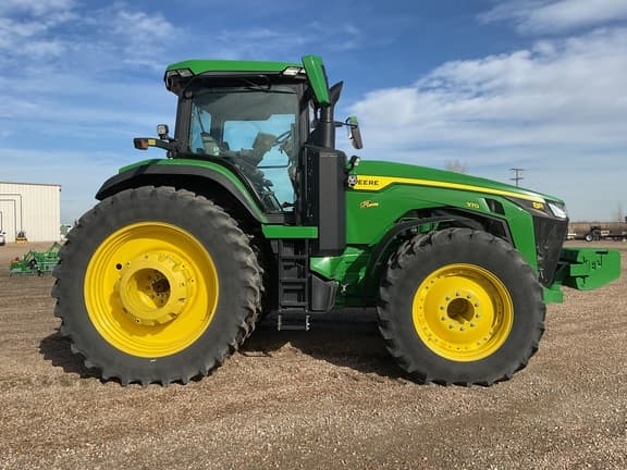 Image of John Deere 8R 370 equipment image 3