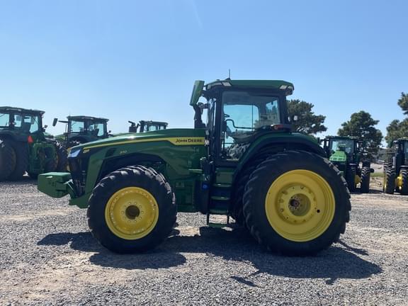 Image of John Deere 8R 370 Primary image