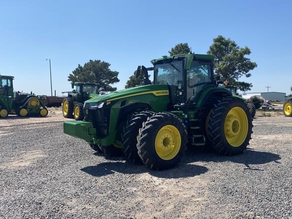 Image of John Deere 8R 370 equipment image 1