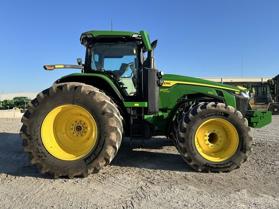 2023 John Deere 8R 370 Equipment Image0
