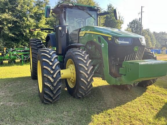 Image of John Deere 8R 370 equipment image 1