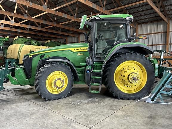 Image of John Deere 8R 370 Primary image