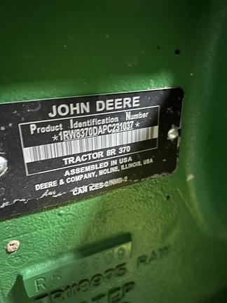 Image of John Deere 8R 370 equipment image 1